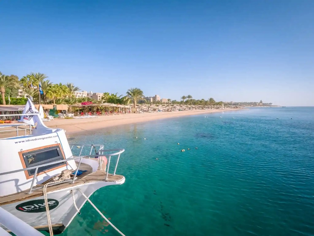 Crystal-clear Red Sea waters and pristine beach at Fort Arabesque, Makadi Bay